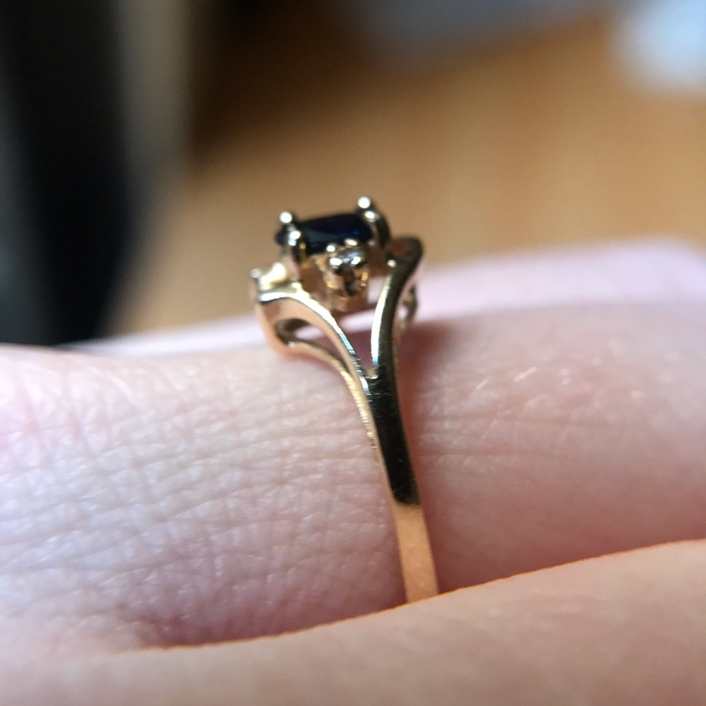 Antique 14K Sapphire Diamond Solid Gold Ring - Picture 13 of 15